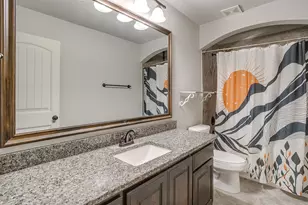 329 Madison St, Burleson, TX 76028 - Photo 27