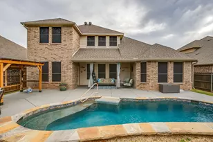 329 Madison St, Burleson, TX 76028 - Photo 37