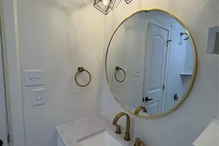 2406 Jennings Ave, Dallas, TX 75216 - Photo 9