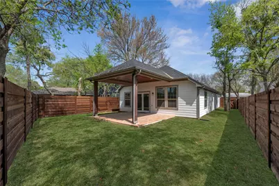 326 S Main Street, Cedar Hill, TX 75104 - Photo 25