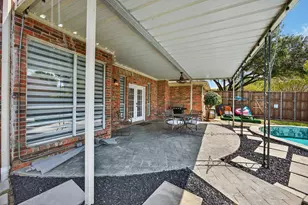 1422 Primrose Ln, Lewisville, TX 75077 - Photo 29