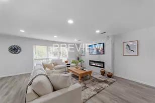 7107 E Mockingbird Ln, Dallas, TX 75214 - Photo 11