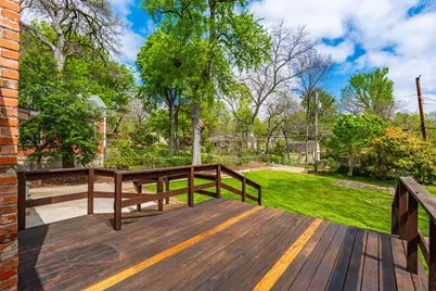936 N Buckner Boulevard, Dallas, TX 75218 - Photo 23
