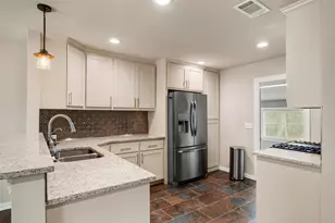 936 N Buckner Blvd, Dallas, TX 75218 - Photo 9