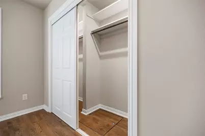 936 N Buckner Boulevard, Dallas, TX 75218 - Photo 17