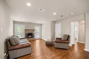 936 N Buckner Blvd, Dallas, TX 75218 - Photo 5