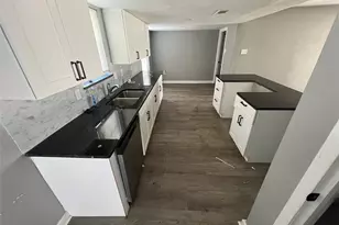 1306 Elby St, Irving, TX 75061 - Photo 3