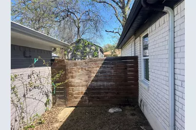 1306 Elby Street, Irving, TX 75061 - Photo 37