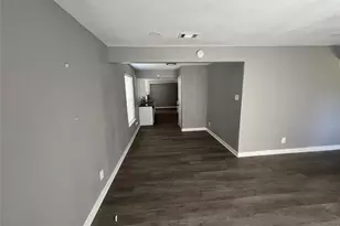 1306 Elby St, Irving, TX 75061 - Photo 23