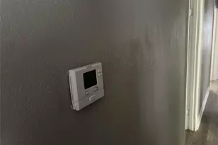 1306 Elby St, Irving, TX 75061 - Photo 15