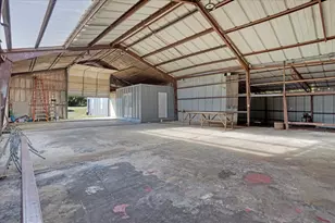 402 W Sam Rayburn Rd, Ector, TX 75439 - Photo 35