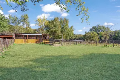 402 W Sam Rayburn Road, Ector, TX 75439 - Photo 39