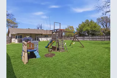 402 Birchwood Drive, Garland, TX 75043 - Photo 33