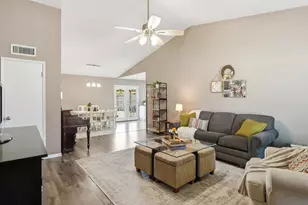 402 Birchwood Dr, Garland, TX 75043 - Photo 7