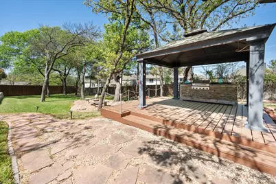 1009 Oak Ridge Court, Kennedale, TX 76060 - Photo 5