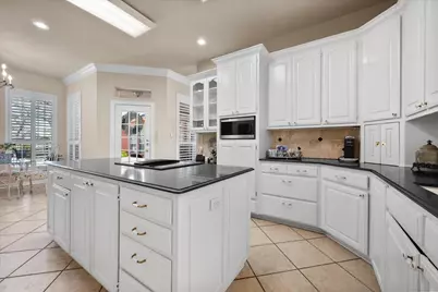 1009 Oak Ridge Court, Kennedale, TX 76060 - Photo 17