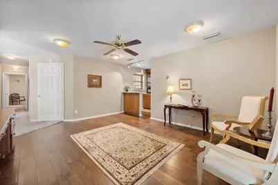 1009 Oak Ridge Court, Kennedale, TX 76060 - Photo 33