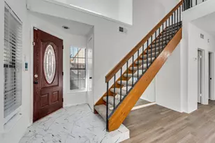 8901 Casa Dr, Irving, TX 75063 - Photo 3