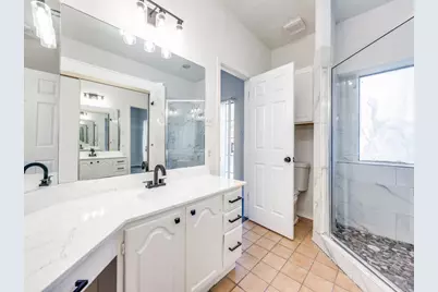 8901 Casa Drive, Irving, TX 75063 - Photo 15