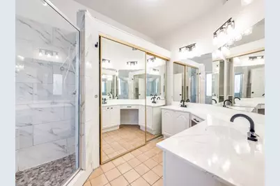 8901 Casa Drive, Irving, TX 75063 - Photo 15