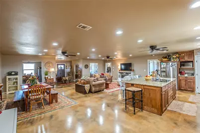 2216 N Greenbrier Road, Nocona, TX 76255 - Photo 25