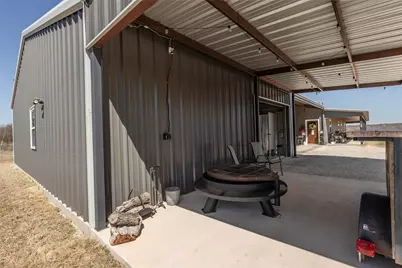 2216 N Greenbrier Road, Nocona, TX 76255 - Photo 13
