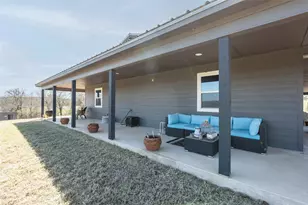 2216 N Greenbrier Rd, Nocona, TX 76255 - Photo 7