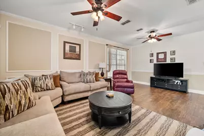 6111 Sandstone Drive, Arlington, TX 76001 - Photo 5