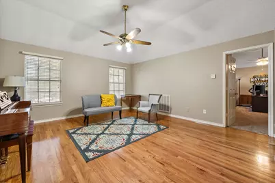 6111 Sandstone Drive, Arlington, TX 76001 - Photo 13