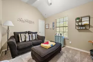 6111 Sandstone Dr, Arlington, TX 76001 - Photo 21