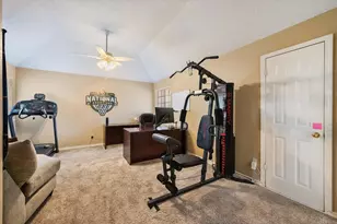 6111 Sandstone Dr, Arlington, TX 76001 - Photo 17