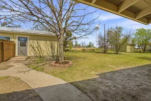 600 E Third St, Hico, TX 76457 - Photo 25
