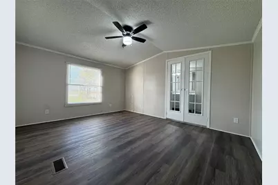 1204 Traders Road, Greenville, TX 75402 - Photo 7