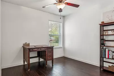 2304 Leslie Street, Denton, TX 76205 - Photo 25