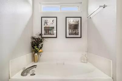 2304 Leslie Street, Denton, TX 76205 - Photo 21