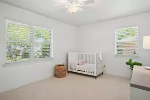 9906 Crestwick Dr, Dallas, TX 75238 - Photo 17