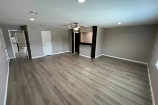 2050 Wellington Dr, Grand Prairie, TX 75051 - Photo 13