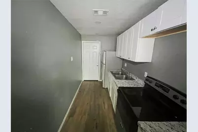 1733 Greenfield Avenue, Fort Worth, TX 76102 - Photo 9