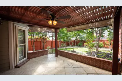 1810 Winterberry Trail, Garland, TX 75040 - Photo 25