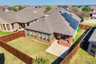 920 Goldenmist Dr, Little Elm, TX 75068 - Photo 35