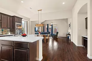 920 Goldenmist Dr, Little Elm, TX 75068 - Photo 3