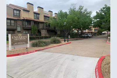 5757 E University Boulevard #27 Y, Dallas, TX 75206 - Photo 1