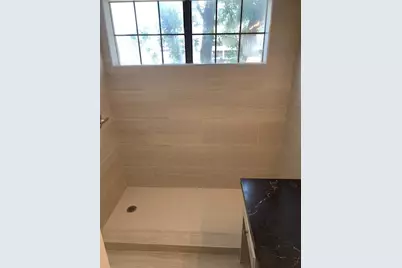 5757 E University Boulevard #27 Y, Dallas, TX 75206 - Photo 15