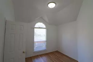 1728 Bennington Dr, Carrollton, TX 75007 - Photo 5