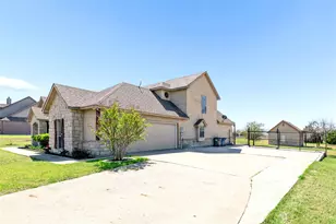 21 Brookhollow Cir, Melissa, TX 75454 - Photo 3