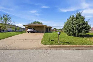 128 Meador Ln, Burleson, TX 76028 - Photo 1