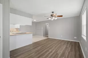 128 Meador Ln, Burleson, TX 76028 - Photo 5