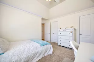 221 Versailles Ln, Keller, TX 76248 - Photo 29
