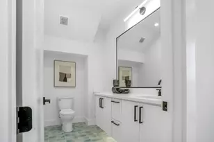 3629 Vilbig Rd, Dallas, TX 75212 - Photo 15