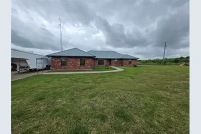 484 Hill County Road 4149, Grandview, TX 76050 - Photo 1